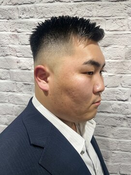 グレイスフル バーバープラチナム 六本木店(Graceful Barber platinum) メンズ/ショート/ビジネス/刈り上げ/フェード/スキンフェード