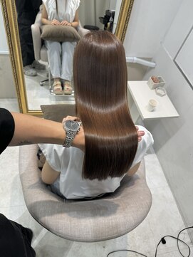 コア 梅田茶屋町店(Core) 髪質改善×酸性縮毛矯正×美髪カラー 【core 梅田茶屋町】