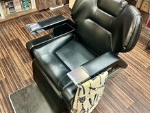 ワイズヘアー(Y's hair)の雰囲気（レトロな老舗ならではのBarber空間◎喫煙も可能です。）