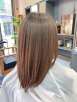 オト(oto) 自然なストレートが引き立つ酸熱ストレート/髪質改善/艶感