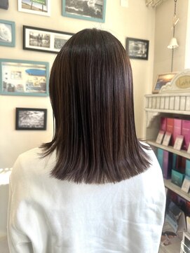エルデ ナインズ ヘアー スタンド 川口店(elde 9's HAIR STAND) ピンクベージュorインナーグレージュの厚めバング大人ヘア