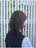 軽やかミディアムヘア