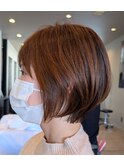 ショートボブ