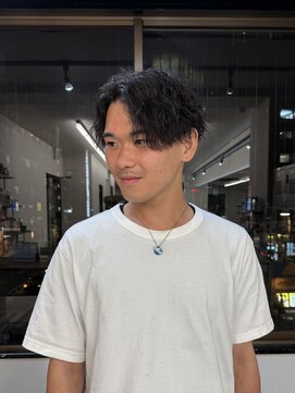 ソソ(soso) 縦落ちツイストスパイラル/フェザーパーマ/横浜