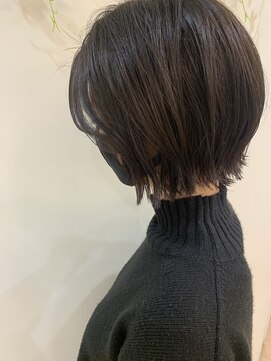 ビスチェ(Vische) 大人かわいいショートボブ