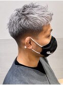 シルバーカラー×フェードでつくる大人のメンズショート