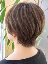 トップヘアー ガーデンヴィラ 安城(Garden Villa)&nbsp;安城丸みショートボブレイヤーブラウンベージュ白髪ぼかし40代