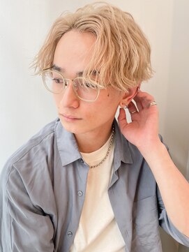 キャンバス バイ ネオリーブ 横浜西口(Canvas by neo.) センターパート 波巻きスパイラル 横浜