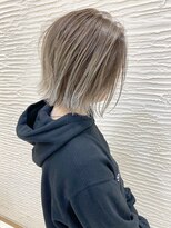 【morio】札幌ボブ　ぱつっと外ハネかきあげボブ