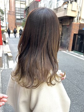 ウィーク 梅田(UiiC) ニュアンスハイライトカラー▲ラフベージュ uiic umeda 中沢恵理