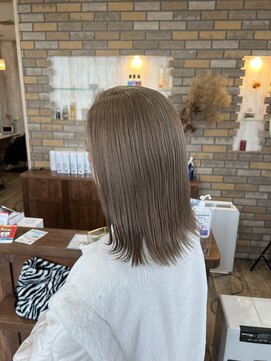 ダイアモンドリリーキートス(Diamond Lily kiitos) beige color /ハイトーン