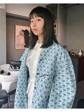 イシ(isi) deep green color