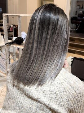 マイラグーン(MY LAGOON) ダブルカラー/バレイヤージュ/白髪ぼかし/韓国風ヘア/髪質改善