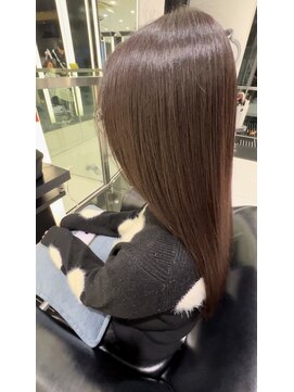 エアー 銀座タワー(AIR) ツヤ髪スタイル/くすみカラー/美髪/レイヤーカット【榛葉】