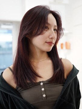 ロンドアンメゾン 原宿(Lond un Maison.) 【木坂桃歌】小顔に見せるヘア　レイヤー　カシスレッド