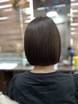 ルアン(Luan)&nbsp;切りっぱなしボブ