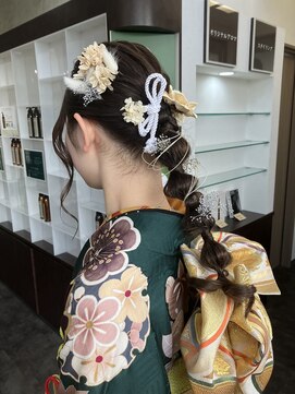 マジックデイズ(Magic Days) ヘアセット　編み下ろし