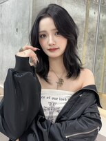 ロンドメリア 天神大名店(Lond Melia) 小顔に見せるミディアムヘア/韓国ヘア/ダブルカラー