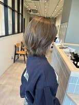 アヴェリー(avely) インナーカラー/デザインカラー/ハイライトカラー/ダブルカラー