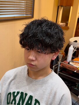 ヘアーフリーティー Hair freety 波巻ツイストスパイラルパーマ