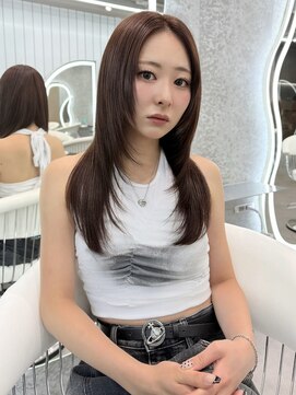 グロー オオミヤ アネックス 大宮(GLROW OMIYA ANNEX) 巻ける縮毛矯正 髪質改善 レイヤーカット 艶カラー ブリーチなし