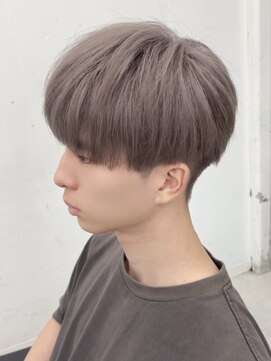 アーリー(Ali'i) ナチュラルマッシュ/ハイトーン/刈り上げツーブロック