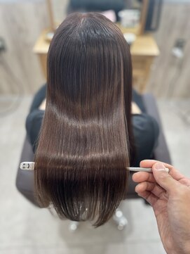 アグ ヘアー ナッツ 秦野店(Agu hair nuts) 艶髪ストレート×男爵カラー