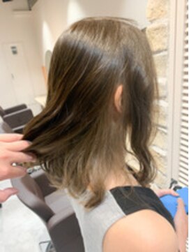 エイトオーミヤ 大宮店(EIGHT omiya) 【EIGHT 大宮】アッシュベージュ/インナーカラー