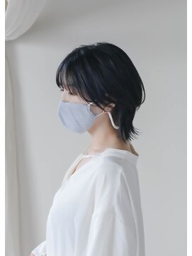 ホワイトルーム(White Room) 黒髪マッシュウルフ☆