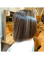 アグ ヘアー ジュエン 三島駅前店(Agu hair juen) 前下がりボブハイライト+艶！シャープさを強調したい人向け