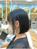 大人かわいい自然と纏まる耳かけ前下がりボブ