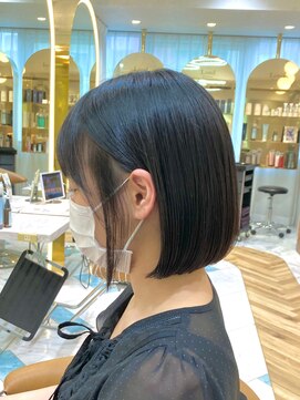 ロンドプランタン 恵比寿(Lond Printemps) 大人かわいい自然と纏まる耳かけ前下がりボブ