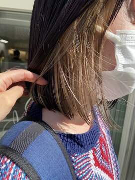 インビテーション(invitation) インナーホワイトベージュ・ 2ブリーチ・ダークバイオレット