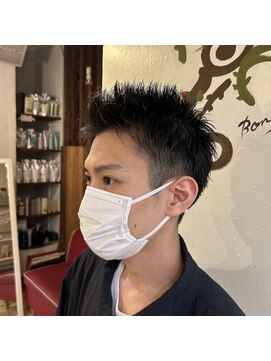 カットスタジオ141 ショートツーブロックスタイル