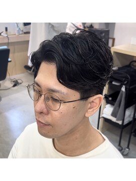 ニコフクオカヘアーメイク(NIKO Fukuoka Hair Make) 「NIKO」アップバングパーマ センターパートパーマ 福岡天神