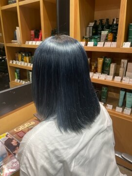 オーガニック ライフ 若葉 鶴ヶ島(organic+life) 大人可愛いストレートくびれボブ肩ライン外ハネ