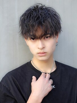 オグジュアリー 表参道(aux.) マッシュウルフ/サイドグラデーション[表参道/表参道駅]