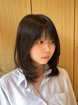 リングバイモアムー(Ring by Moremuu) issy レイヤーミディアムレイヤー