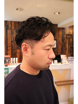 カズ 中津店(KAZU) メンズヘア　大人のニュアンスパーマスタイル　茨木市