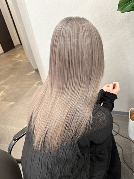 エレクシィ(ELEXY) ライトグレージュ ミディアムロング