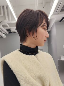 エニフォーイーストハム(Eni for eastham) レイヤーボブ/ダークブラウン/艶髪