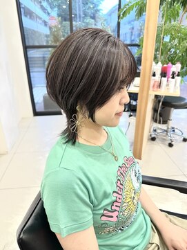 リラ(Lila) 10代20代30代40代50代/グレー／ハイライト/ウルフ