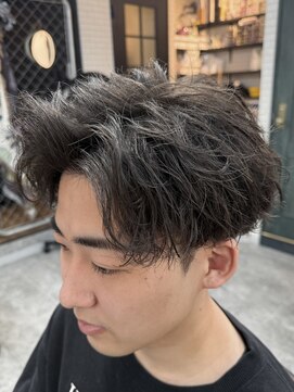 アミーゴ(AMIGO) ピンパーマ×ツイスパ