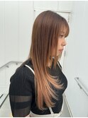 レイヤーカット　グラデーションカラー　ペールピンク