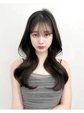 アマトウキョウスマートサロン(AMA TOKYO×Smart Salon) 韓国ヘア　レイヤーカット　顔まわり