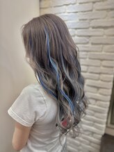 羽エクステとシールエクステのデザインヘア♪