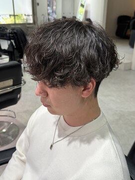 ハイプ(HYPE) フェザーパーマ/センターパート/シャドウパーマ/眉毛