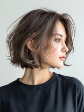 デイ(day)&nbsp;透け感グレージュ外ハネボブ