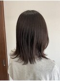 外ハネクビレスタイル