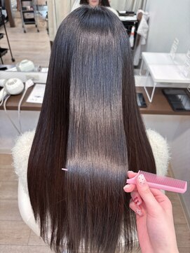 クララジャパン セタ(CLALA JAPAN Seta) 酸熱トリートメントでツヤがストレート